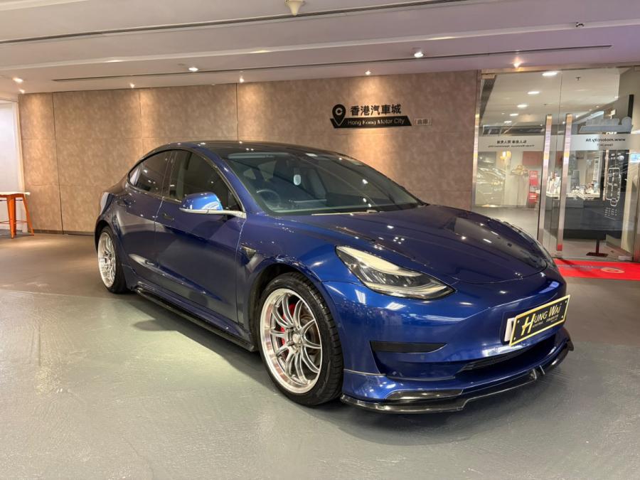 TESLA Model 3 Standard Range Plus